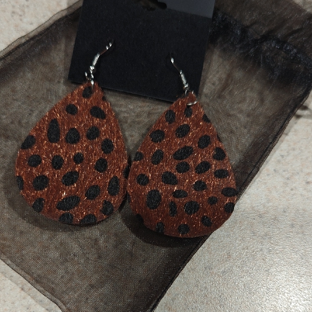 Leopard Print Teardrop Earrings